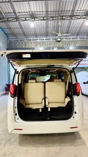 Toyota Alphard ๐ค (โ แแแโแ๐ค) โโ V4 2.5L(แแแถแแแธแโแแถแแโโ)