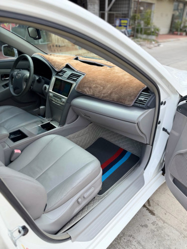 Toyota Camry2007 Full Option hybrid  ផ្លាក​លេខ​ភ្នំពេញ​2AY ទឹកថ្នាំនៅសុីន85% ឡានម្ចាស់ដេីមទីមួយ