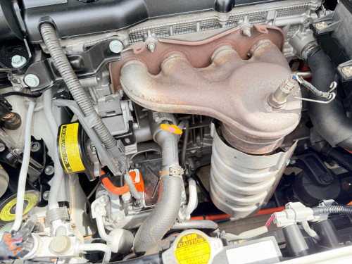 Toyota Camry2007 Full Option hybrid  ផ្លាក​លេខ​ភ្នំពេញ​2AY ទឹកថ្នាំនៅសុីន85% ឡានម្ចាស់ដេីមទីមួយ