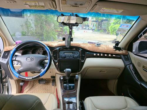 Toyota hld 02 V6 P1 limited