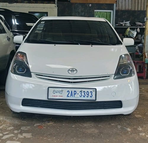 TOYOTA PRIUS FULL