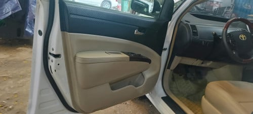 TOYOTA PRIUS FULL