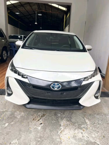 Toyota prius prime full advanced year 2017