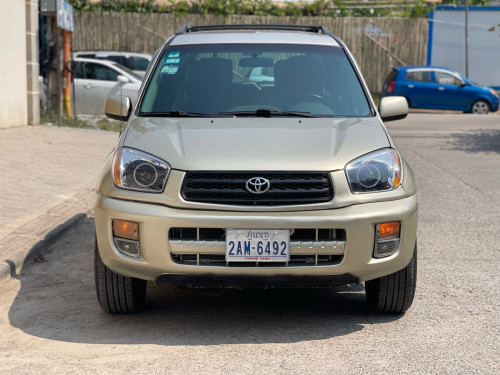 Toyota RAV4 2002 ប៉ុង1