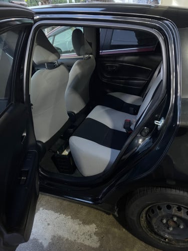 Toyota Vitz 2016