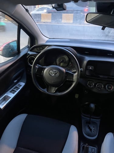 Toyota Vitz 2016