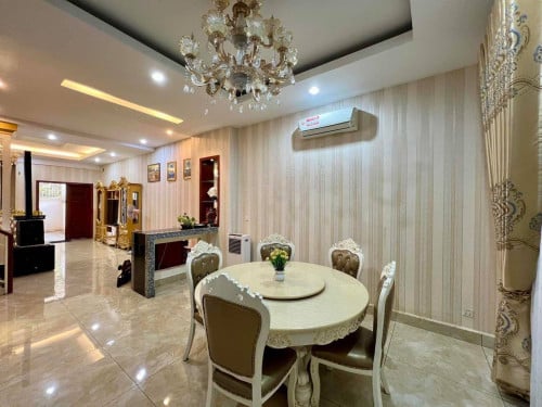 Twin villa for rent near street 2004