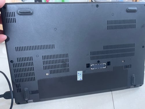 Used - Lenovo X270 i7/256GB/12.5” 3-6 hours (Double Battery)