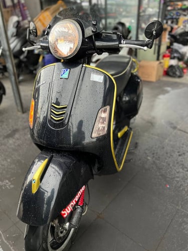 Vespa GTS Super Sport 150cc 2017 មួយទឹក ស្លាកលេខ នៅស្អាត