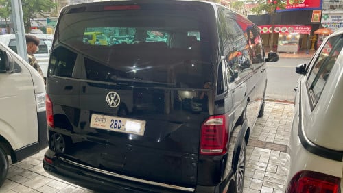 Volkswagen Multivan 2018 VIP តួវែង Urgent Sale!!!