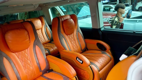 Volkswagen Multivan 2018 VIP តួវែង Urgent Sale!!!