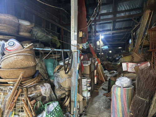 Warehouse Available for Urgent Sale at a Special Price (Negotiable).