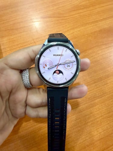 Watch GT 6 condition 99%