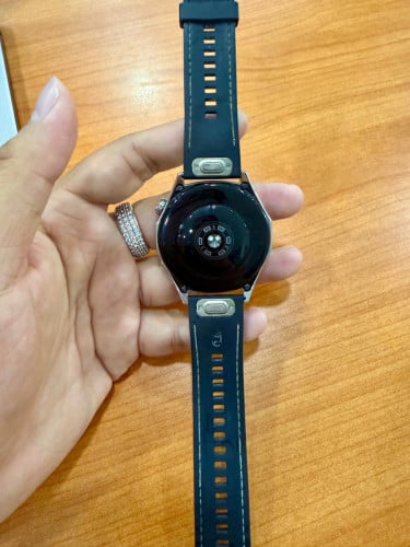 Watch GT 6 condition 99%