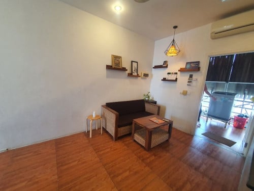 Western 1Bedroom Apartment near Independence