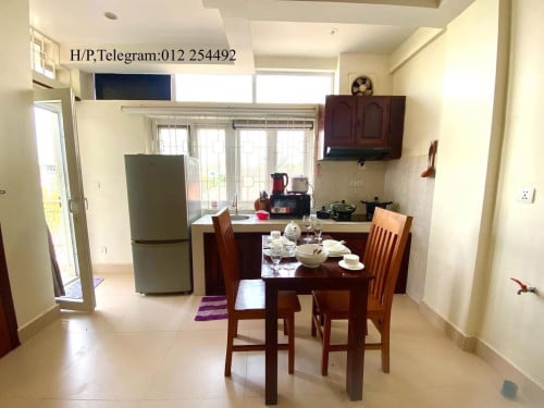 Western Service Elevator Apartment for Rent