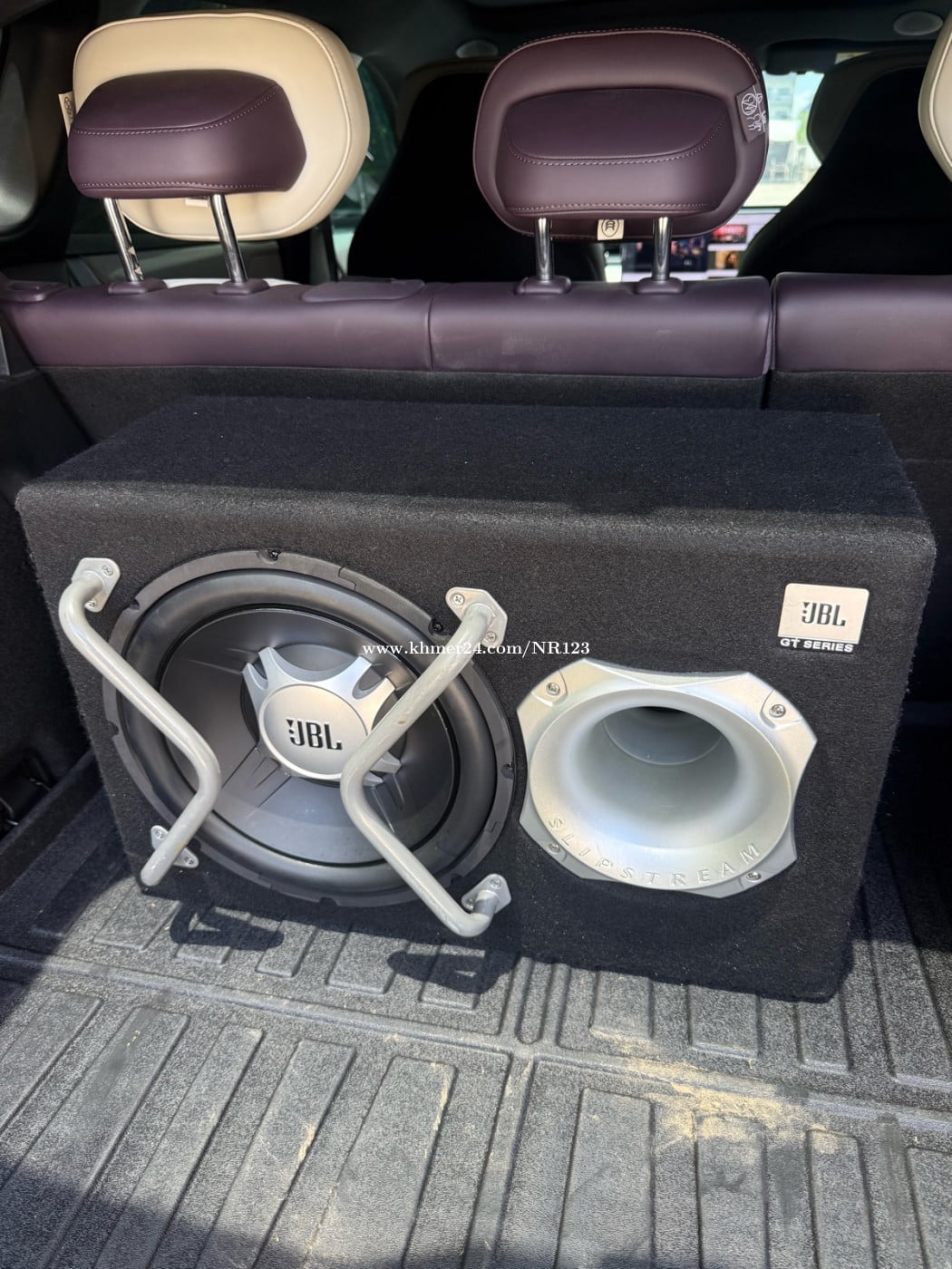 JBL bass pro សាប់ឡាន