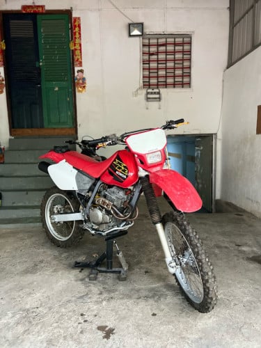 លក់បន្ទាន់