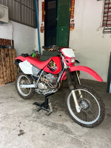 លក់បន្ទាន់