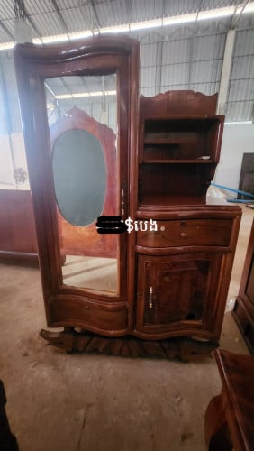 ឈើប្រណិត