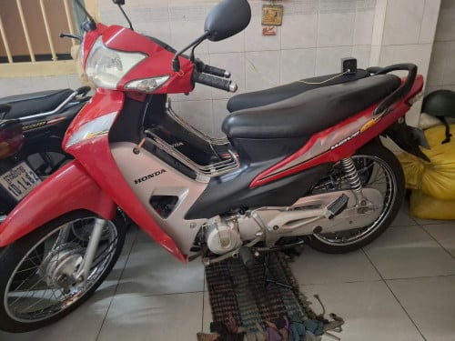 ម៉ួតួលក់