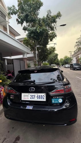 រថយន្តសម្រាប់លក់