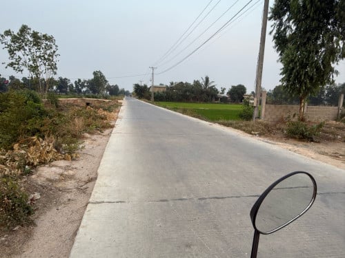 ដីលក់