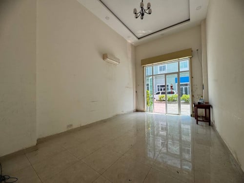 ផ្ទះល្វែងកោះពេជ្រសម្រាប់ជួល