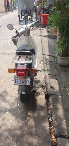 លក់ម៉ូតូ
