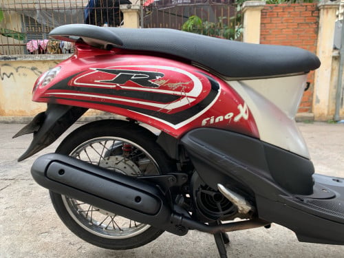 ម៉ូតូលក់​