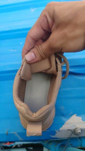 ស្បែកជើងនារី នៅស្អាតល្អ 7$