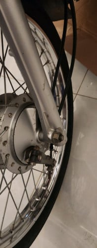 ម៉ូតូលក់016  1100ចចារ