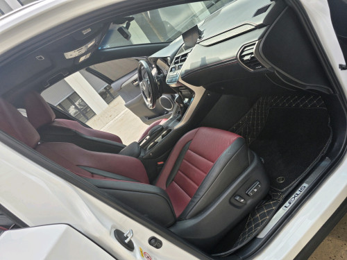ឆ្នាំ 017 F-Sport ធានាជូនថ្មីគ្មានពីរ