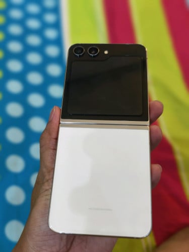 ខូចអេក្រង់ក្នុង . លក់ 200$ Ram8/256GB