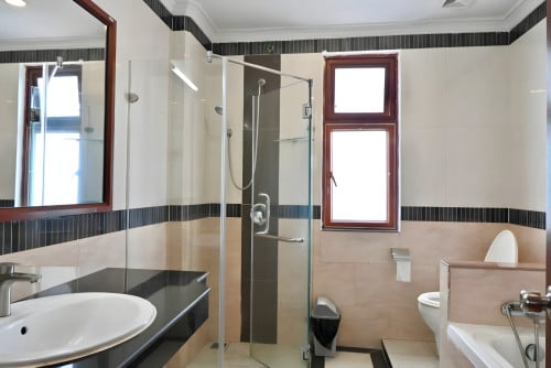 𝐅𝐨𝐫 𝐑𝐞𝐧𝐭: 3-Bedroom Apartment – WH Residence, BKK1