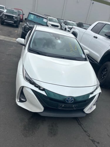Prius Prime 2017 Advance មកដល់ដើមខែ7