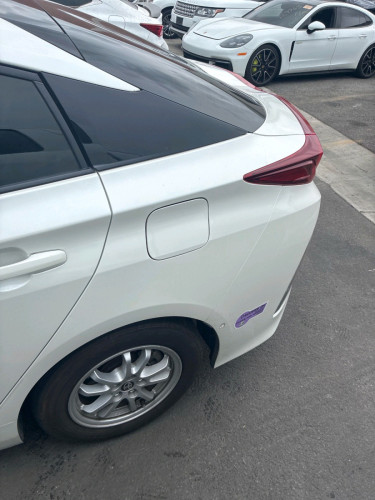 Prius Prime 2017 Advance មកដល់ដើមខែ7