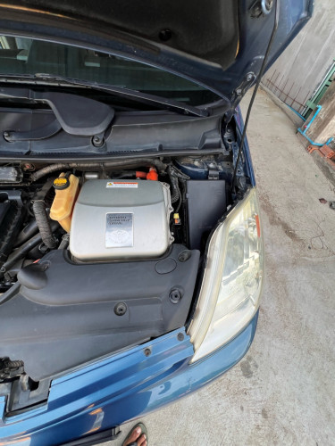 ឡានលក់ប្រញាប់លុយ 7500$