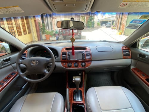 ឡានលក់ Camry 02 LE ABS កៅអីចុច