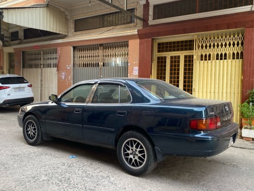 ឡានលក់ Camry 95  ឡានស្អាតសាណុម
