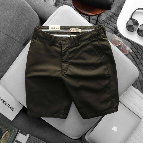 ខោគគីរជើងខ្លី / Chino Shorts