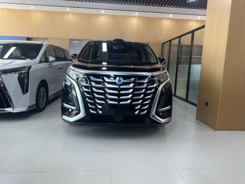 រថយន្តមួយទឹក DENZA D9 DM-I AWD 2025 រថយន្តនៅថ្មីមួយជុំ