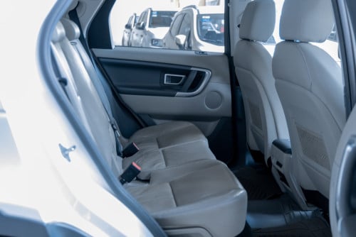 រថយន្ត DISCOVERY SPORT សម្រាប់ជួល