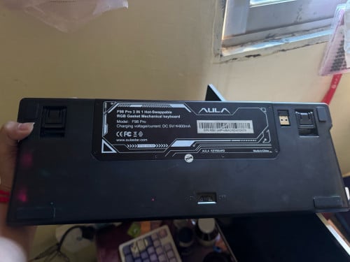 នៅស្អាតទាំងអស់ ម៉ូដែល៖ F98Pro
