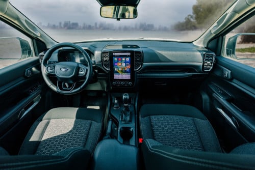 រថយន្ត FORD RANGER សម្រាប់ជួល