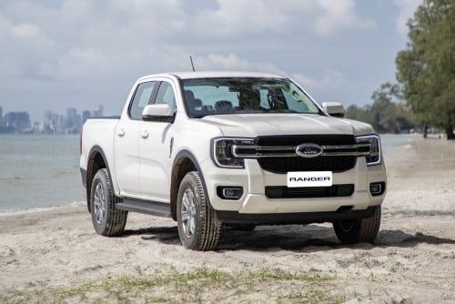 រថយន្ត FORD RANGER សម្រាប់ជួល