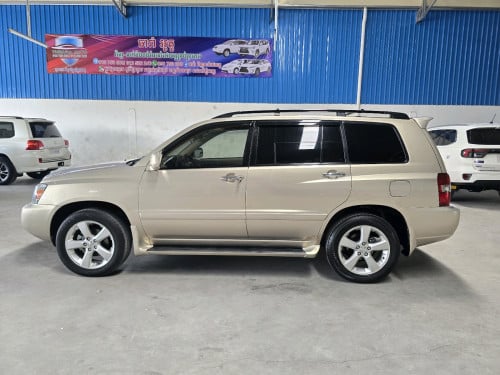 លក់Highlander 2004 V4.ប៉ុង1ទឹកមាស