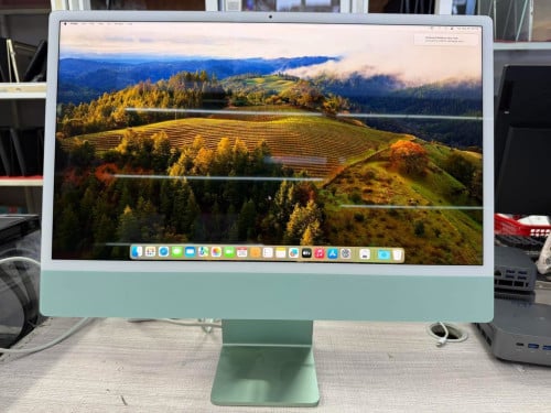 ចូលមកសាជាថ្មីជាមួយ iMac