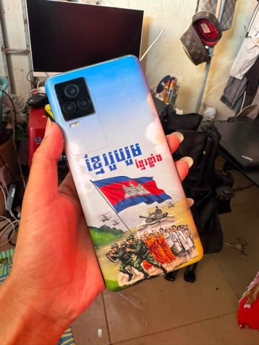 លក់IQoo 7 ខ្លាំងគ្រប់យ៉ាង
