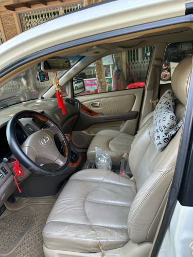 លក់ lexus RX300 2001 ប៉ុង1